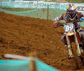 开云体育中国-永恒之城的角斗，罗马式防守与梅西艺术光芒的史诗对决